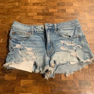 American Eagle women’s shorts (used)